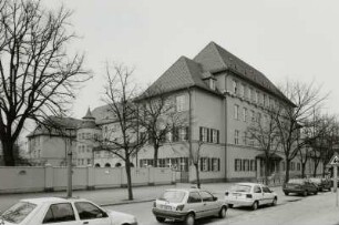 Ehemalige Knabenschule
