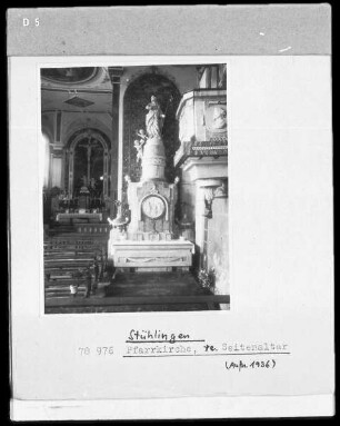 Rechter Seitenaltar