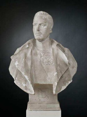 Büste Herzog Carl Eduard von Sachsen-Coburg und Gotha (1894-1954) im Mantel