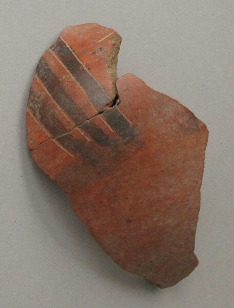 Clay shard of a vessel