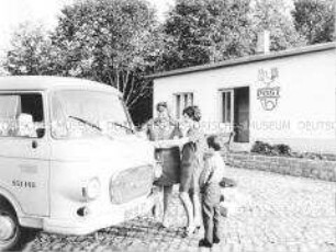 Leben im Dorf Hohburg (Wurzen): Am Postamt