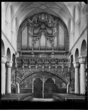 Konstanz Münster Innenansicht Richtung Orgel