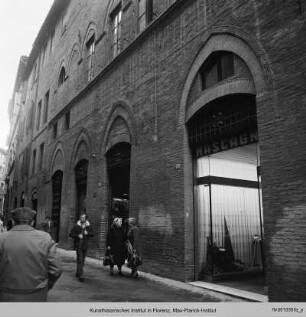 Palazzo, Siena