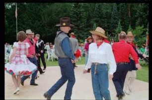 Fotografie: Barbecue bei Major General Walter Yates, Commander U.S. Army Berlin, in Berlin-Dahlem