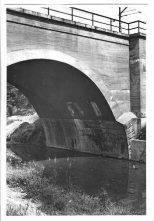 Metzingen, (Ermsbrücke), Wasserschäden