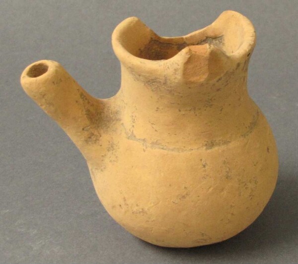 Clay vessel