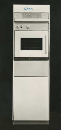 Neff Einbaubackofen "1050 UF" von Armin Bohnet