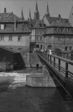 Bamberg: Regnitzbrücke und Domtürme