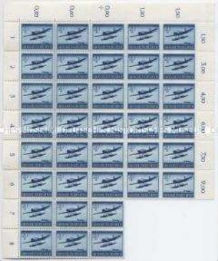 Unvollständiger Bogen mit 36 Sondermarken aus dem Wehrmachtssatz Nr. 2 zum Heldengedenktag 1944 - Motiv: Segelflugzeug