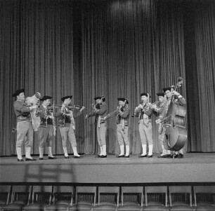 Staatliches Ensemble für sorbische Volkskultur. Orchester