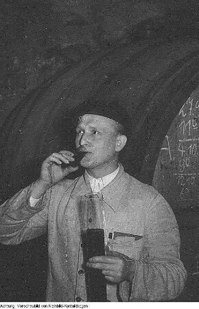 Dresden. VEB Kelterei Lockwitzgrund, November 1950
