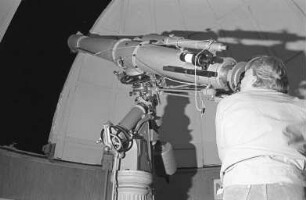 Astronomische Vereinigung Karlsruhe AVK. Sternwarte auf dem Dach des Max-Planck-Gymnasiums