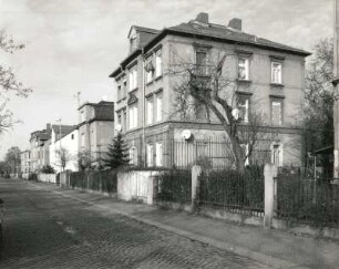 Radebeul, Sidonienstraße 14. Wohnhaus (um 1900)
