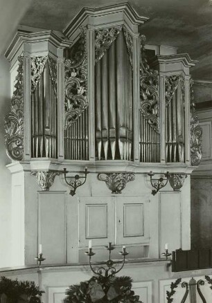 Einmanualige Orgel op. 10, Niederschöna : Silbermann, Gottfried: Einmanualige Orgel I/14 op. 10 (1715-1716; G. Silbermann, Fassung J. C. Buzäus). Halsbrücke-Niederschöna, Dorfkirche