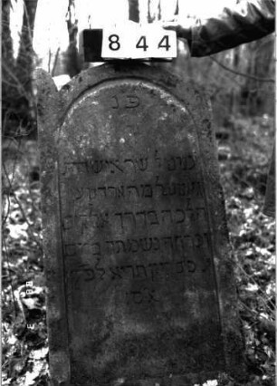 Grabstein 844