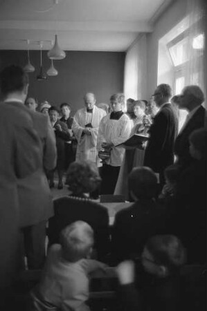 Einweihung des katholischen Kindergartens St. Hildegard in der Klosestraße.