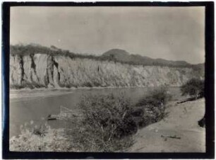 Autofähre am Río Pilcomayo bei Villamontes