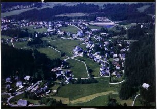 Hinterzarten: Ortsbild von Westen, mit Kirche