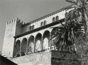 Blick auf den Almudaine Palast in Palma, Mallorca