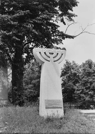 Dresden. Gedenkstein am Platz der 1938 von den Faschisten zerstörten Synagoge