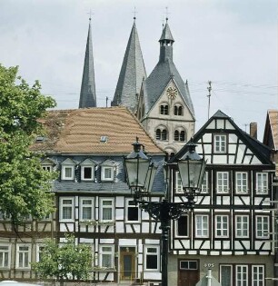 Gelnhausen. Obermarkt. Häuser an der Ostseite des Platzes