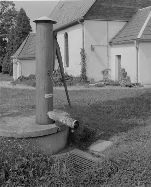 Fischbach, Kr. Dresden, Handschwengelpumpe