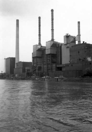 Rheinau/Altrip: Industriewerk