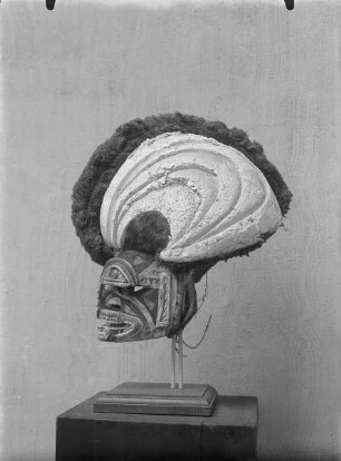 Tanzmaske