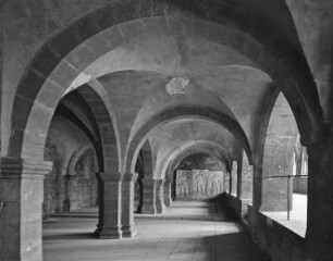 Evangelischer Dom Sankt Stephanus und Sixtus — Kreuzgang