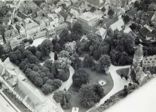 Luftbild: Schlossplatz. Detmold