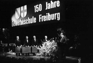 Freiburg: Stadttheater; 150 Jahre Gewerbeschule Freiburg; Festakt mit Namensgebung, Festrede Dr. Dr. Wolfram Fischer