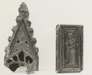 Bruchstücke von Ofenkacheln
