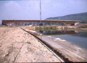 Plochingen, Hafenbrücke, flussabwärts