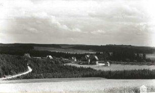 Hermsdorf. Ortsansicht mit Hotel Kurhaus Wettin