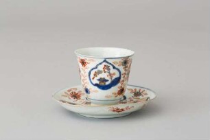 Koppchen mit Unterschale