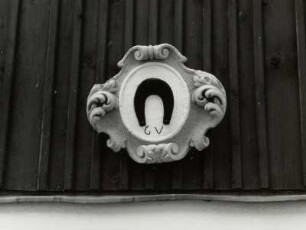 Kartusche mit Hufeisen