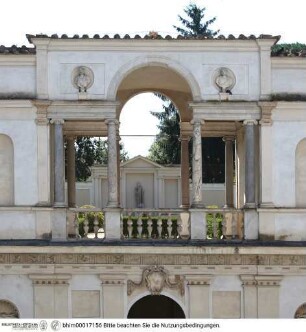 Villa Giulia, Zweiter Hof