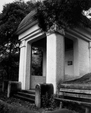 Cohausen-Tempel; Hofheim am Taunus, Der Kapellenberg