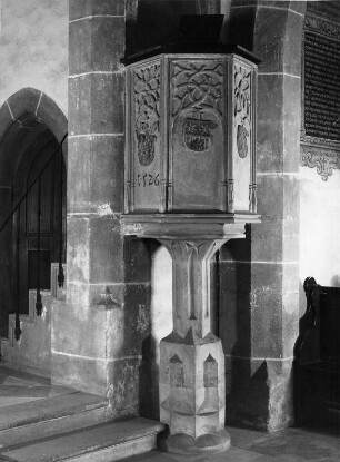 Kanzel : Kanzel. Stein (1526; K. Wernher). Brensbach, Pfarrkirche