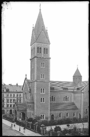 Chemnitz-Sonnenberg. Römisch-katholische Pfarrei St. Joseph, Gießerstraße. Straßenansicht