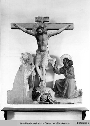 Christus am Kreuz mit den Heiligen Nikolaus von Bari und Franziskus