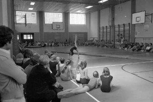 Einweihung der renovierten Turnhalle des Helmholtz-Gymnasiums