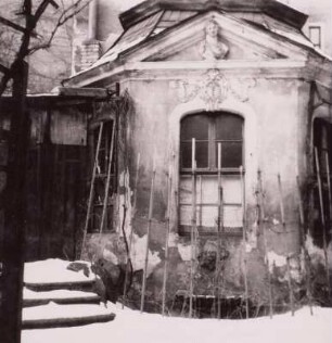 Dresden-Neustadt. Hauptstraße 17. Ansicht Wohnhaus, 1937, und Gartenpavillon, um 1714