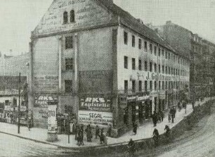 "Rattenhaus" & Ehemalige Kaserne des Alexander-Garde-Regiments