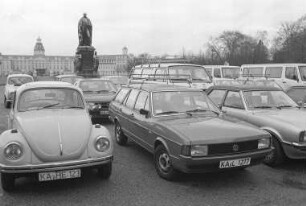 Verkehrswidriges Parken auf dem Schlossplatz