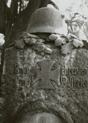 Gedenkstein für die Gefallenen der Kriege 1870/71 und 1914/18