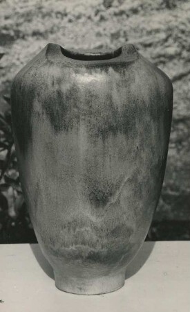 Vase von Gretel Schulte-Hostedde