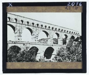 Nîmes, Pont du Gard