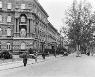 Budapest, Oktogon : Budapest, Mussoliniplatz (Oktogon)
