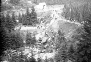 Harz? Erdrutsch (nach Unwetter?) an einer Bahnstrecke